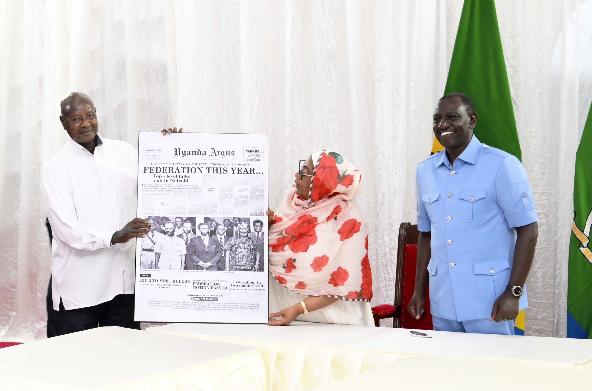 Abaperezida 3 bahuye bigira hamwe uko Afurika y’Iburasirazuba yaba igihugu kimwe