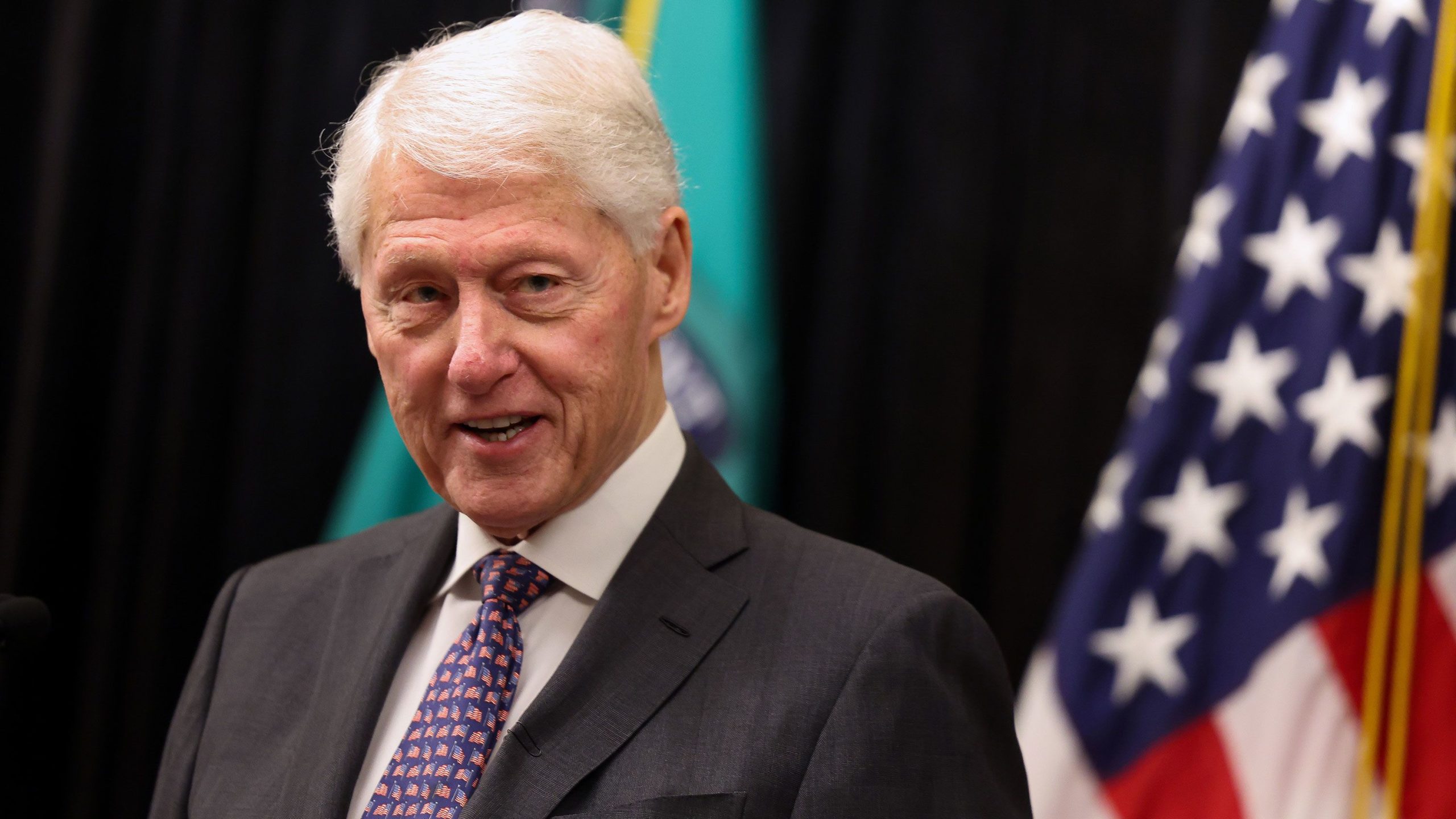 Bill Clinton wahoze ari Perezida w’Amerika yajyanywe mu bitaro