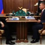 Urujijo k’Urupfu rw’uwari Minisitiri w’Ubwikorezi mu Burusiya, wapfuye nyuma gato yo kwirukanwa ku mirimo na Perezida Putin
