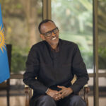 PEREZIDA PAUL KAGAME AGIYE GUKORANA IKIGANIRO N’ABANYAMAKURU